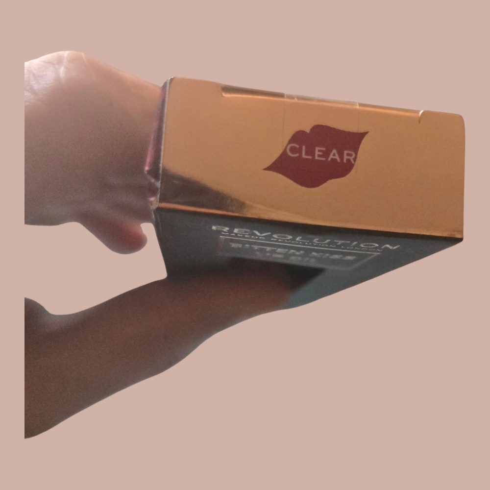 Revolution~Bitten Kiss Lip Oil~NEW - Picture 3 of 5